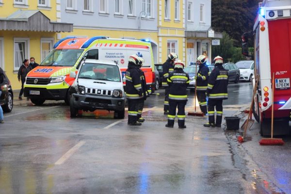 pkw_unfall_markt_2020-10-11